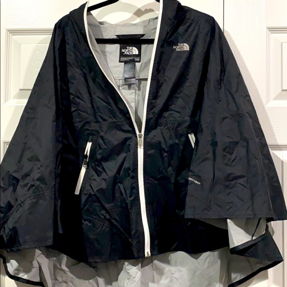 North Face Rain Pancho NWT UNISEX
